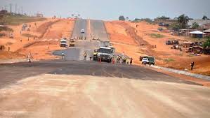 Stranded Traders Sell Off Livestock, Perishable Goods Over Poor State of Ogbomoso/Oyo Road